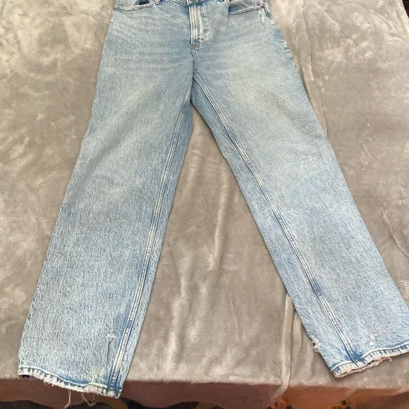 Abercrombie & Fitch Light Blue Straight Leg Jeans - Picture 3 of 12